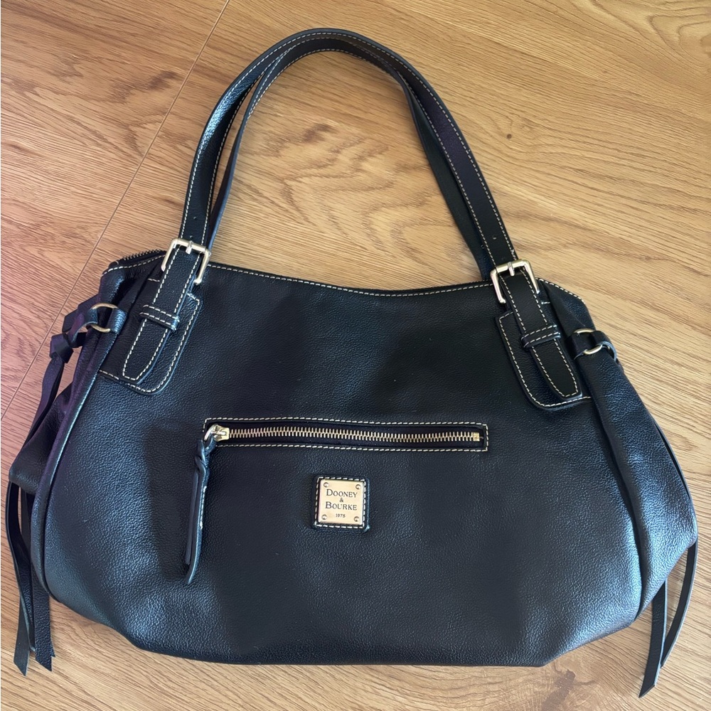 Dooney & Bourke Saffiano Shoulder Bag